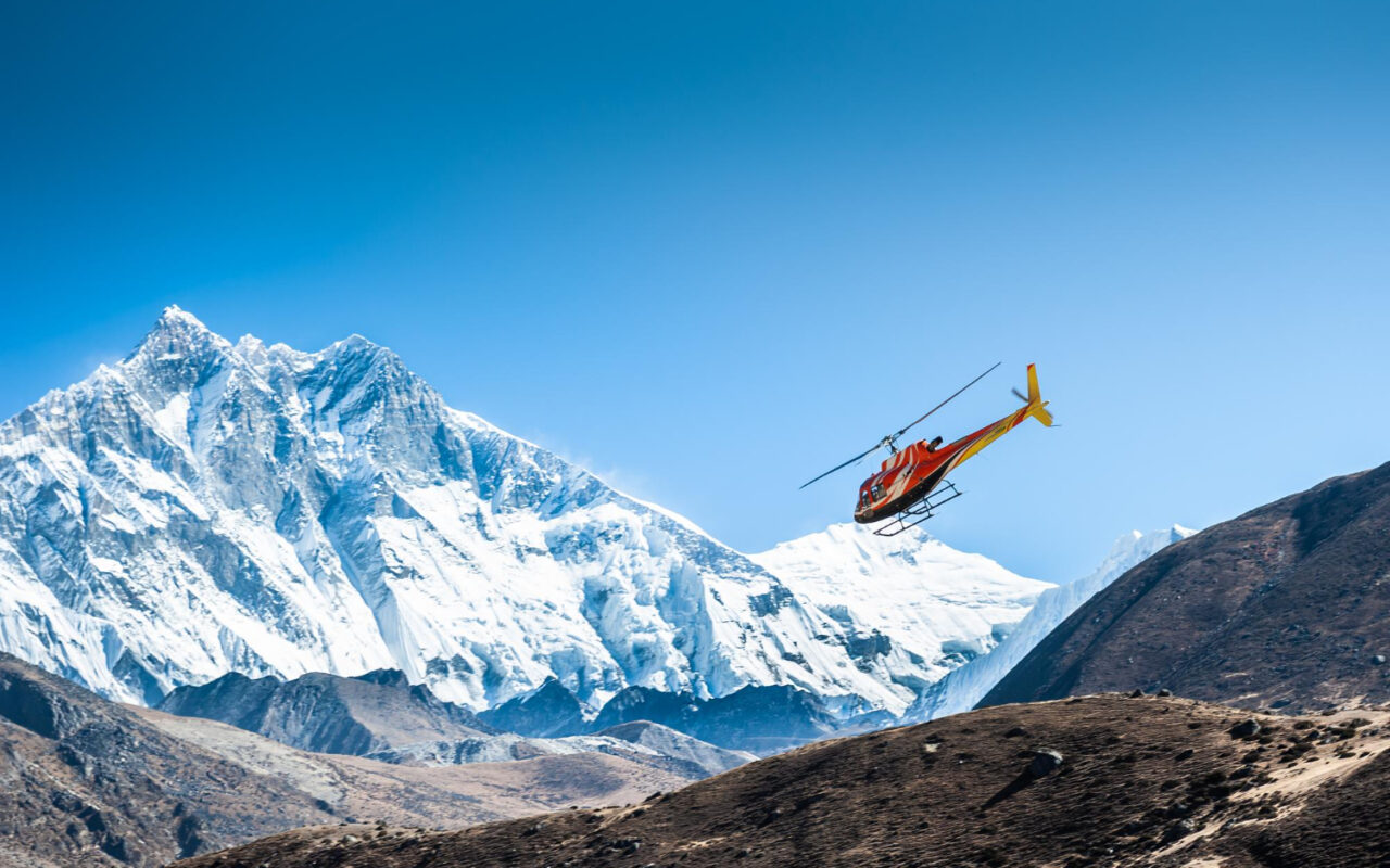 everest mountain flight