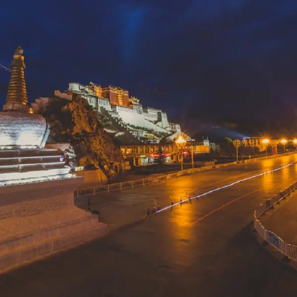 Lhasa Classic Trip leaf holidays