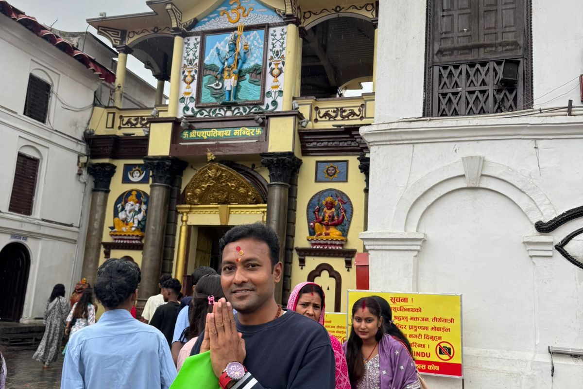 Guest visiting Pashupatinath Temple during visa process in Kathmandu
