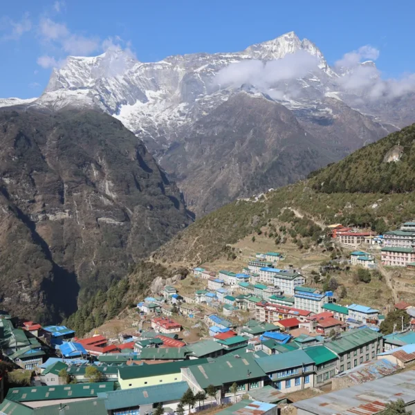 everest namche