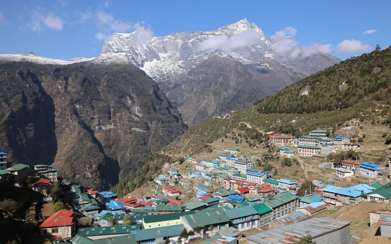 everest namche