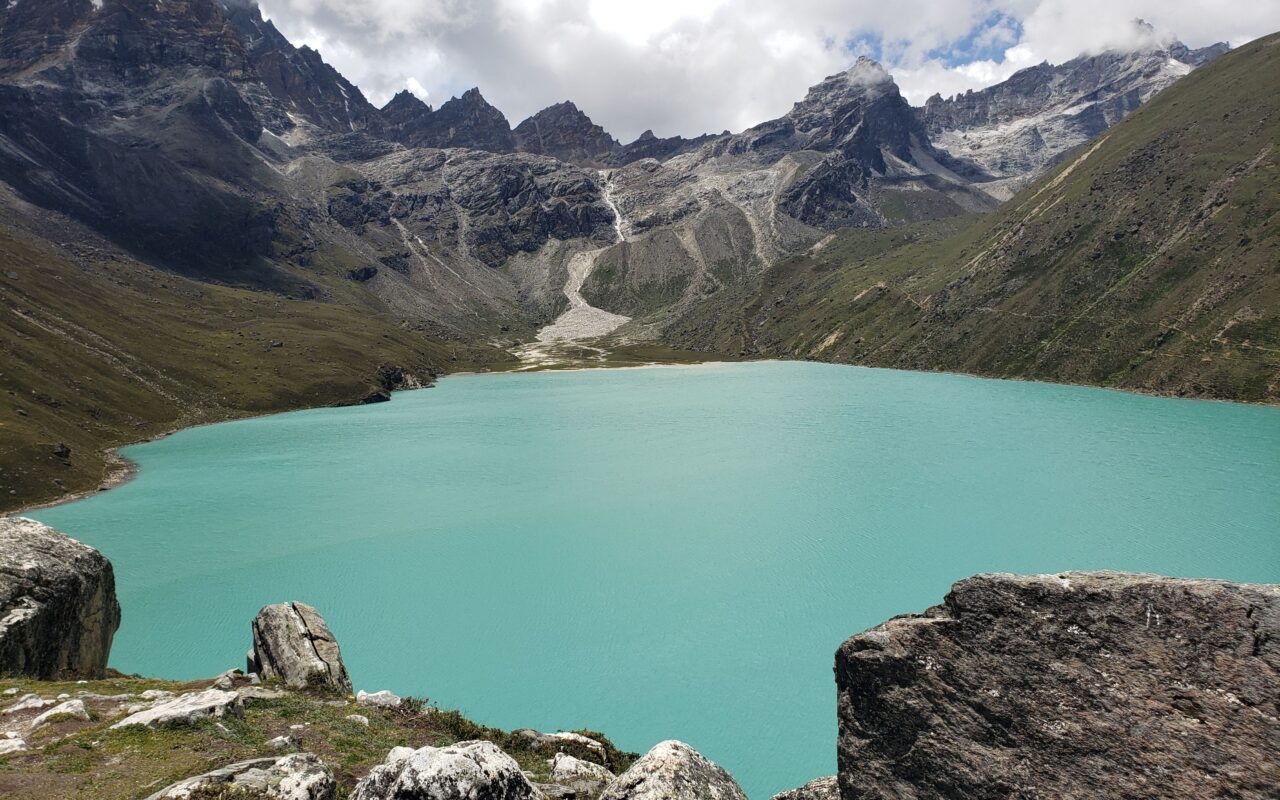 gokyo valley trekking