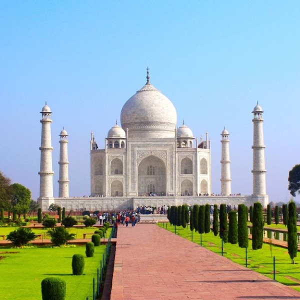 Nepal and India Tour-Leaf Holidays Treks