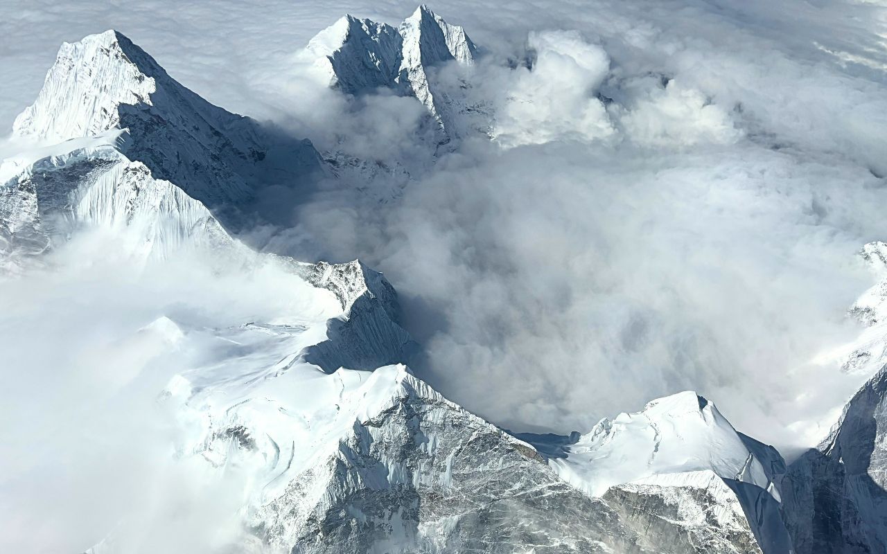 Everest Base Camp Helicopter Tour