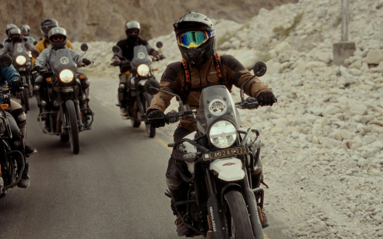 Manang Mustang Motorbike Tour