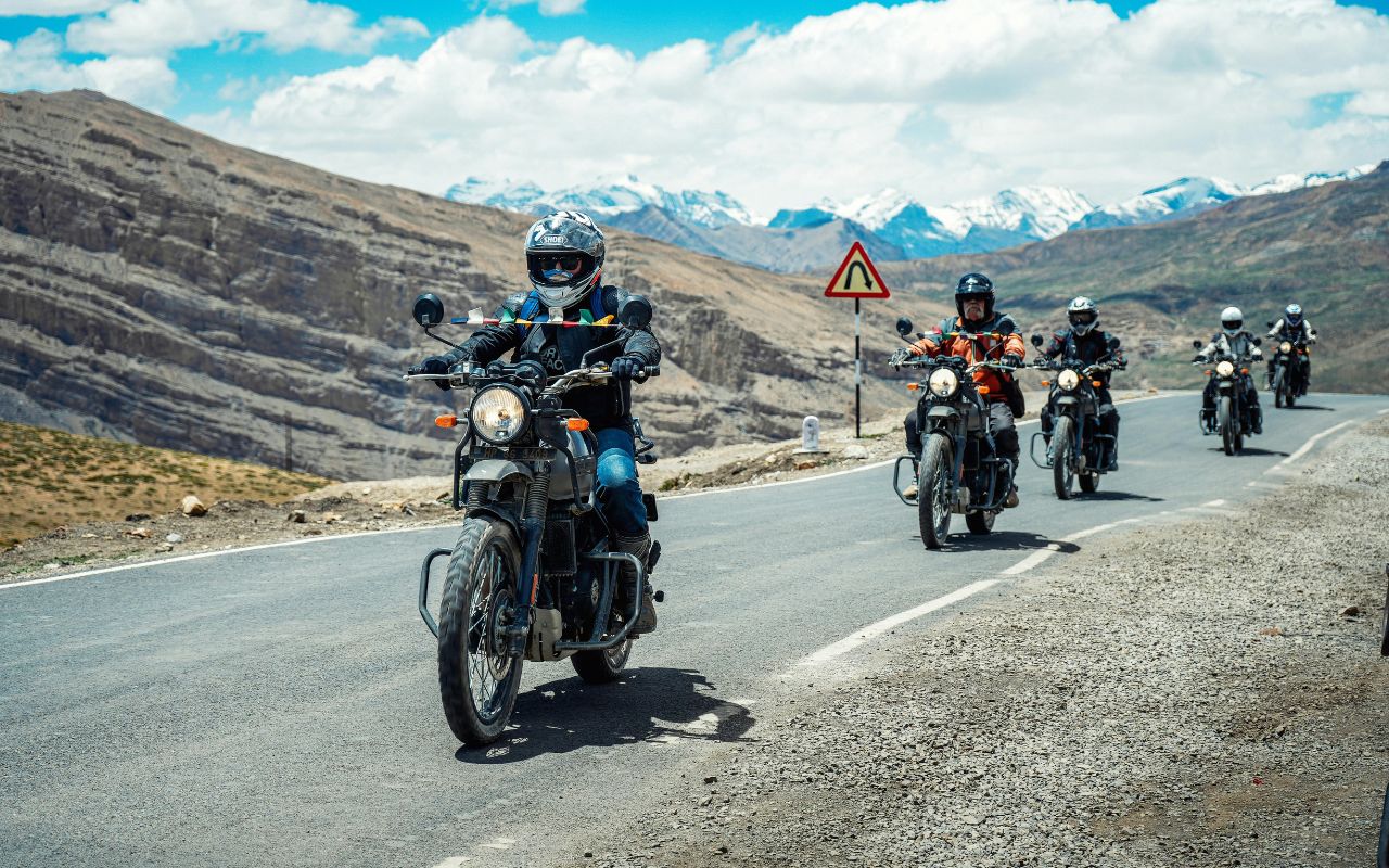 Manang Mustang Motorbike Tour