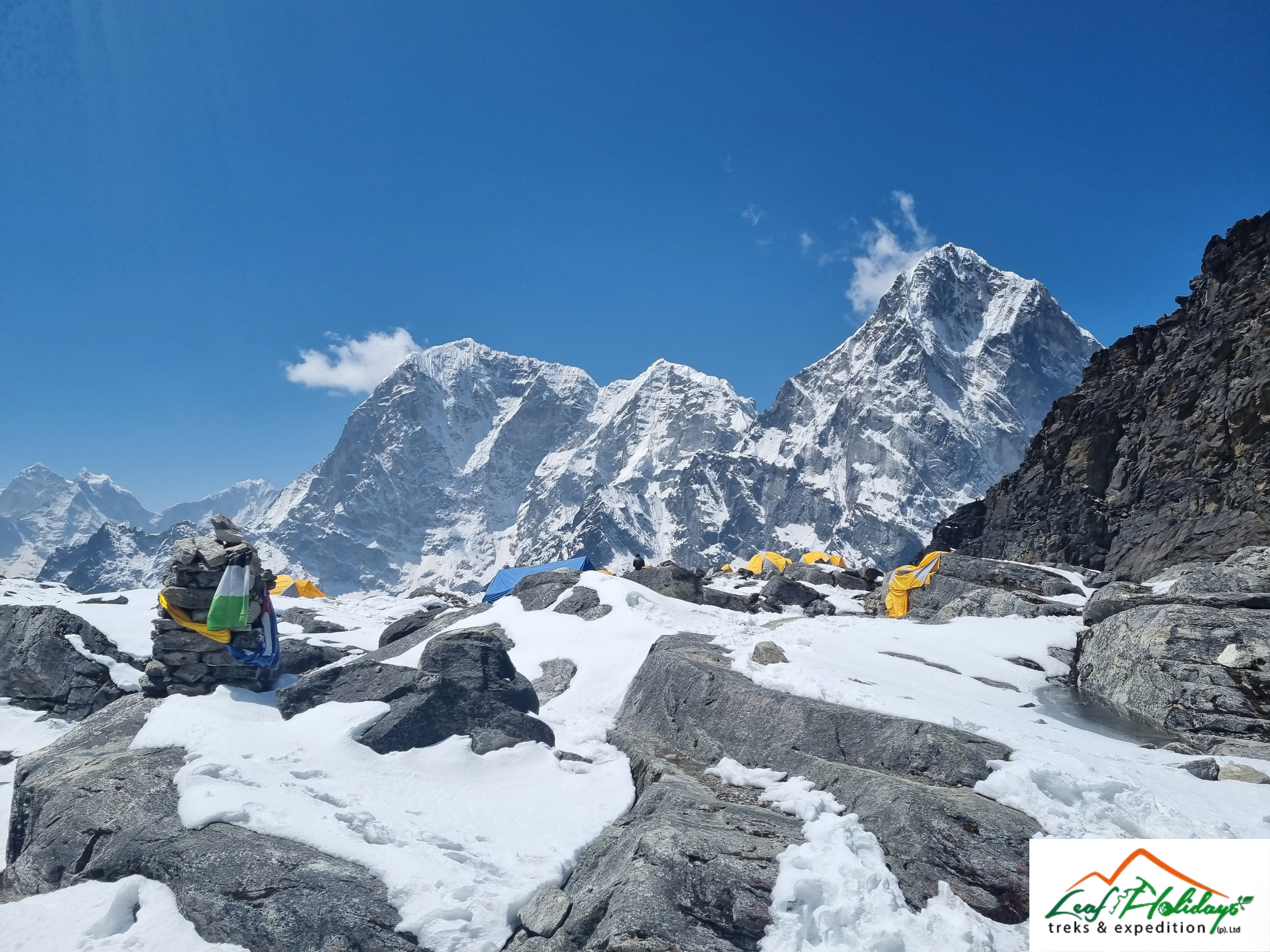 Everest camp trek 